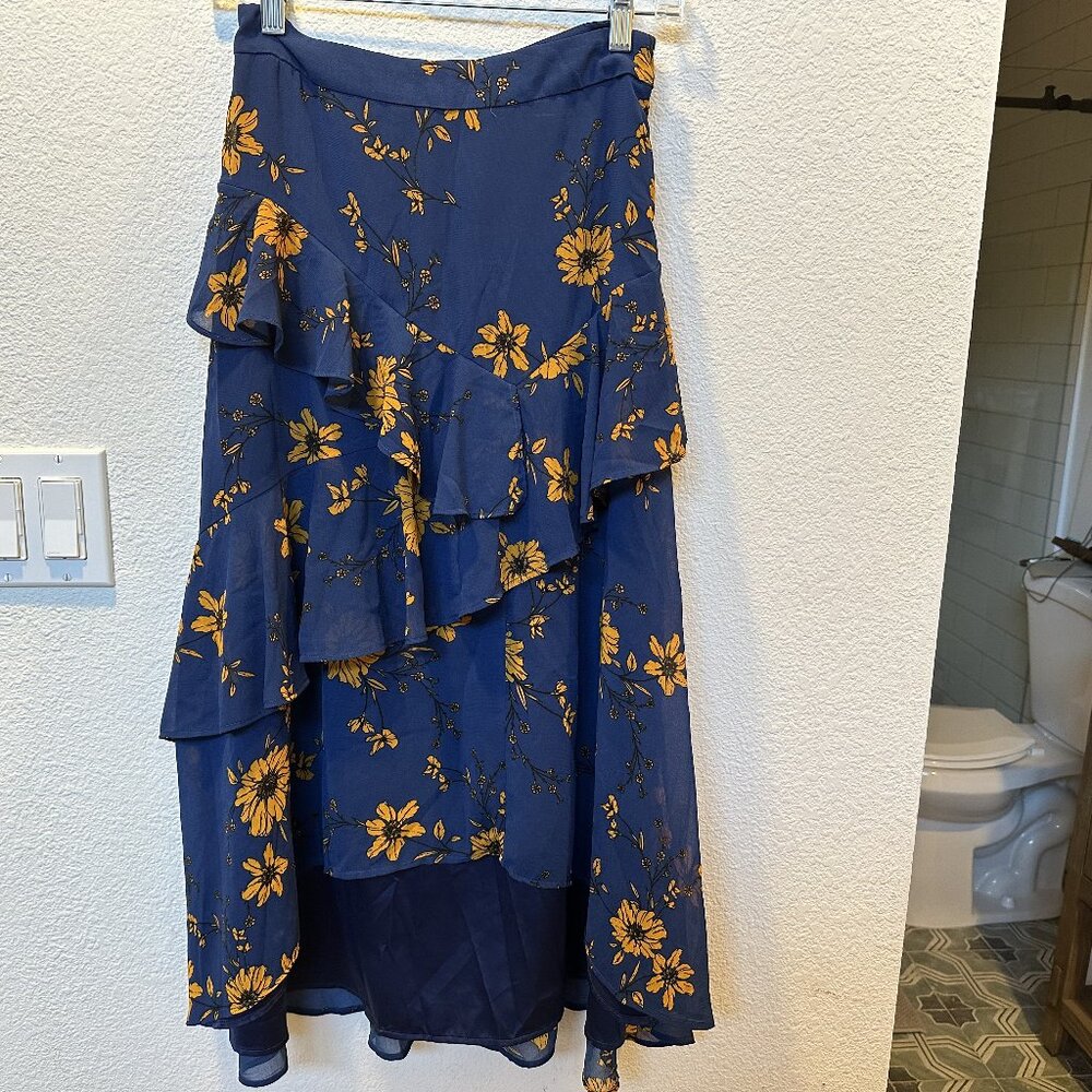Women's Blue Sunflower Print Skirt, Size Small.